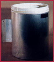 Galvanized steel no freeze watering bucket